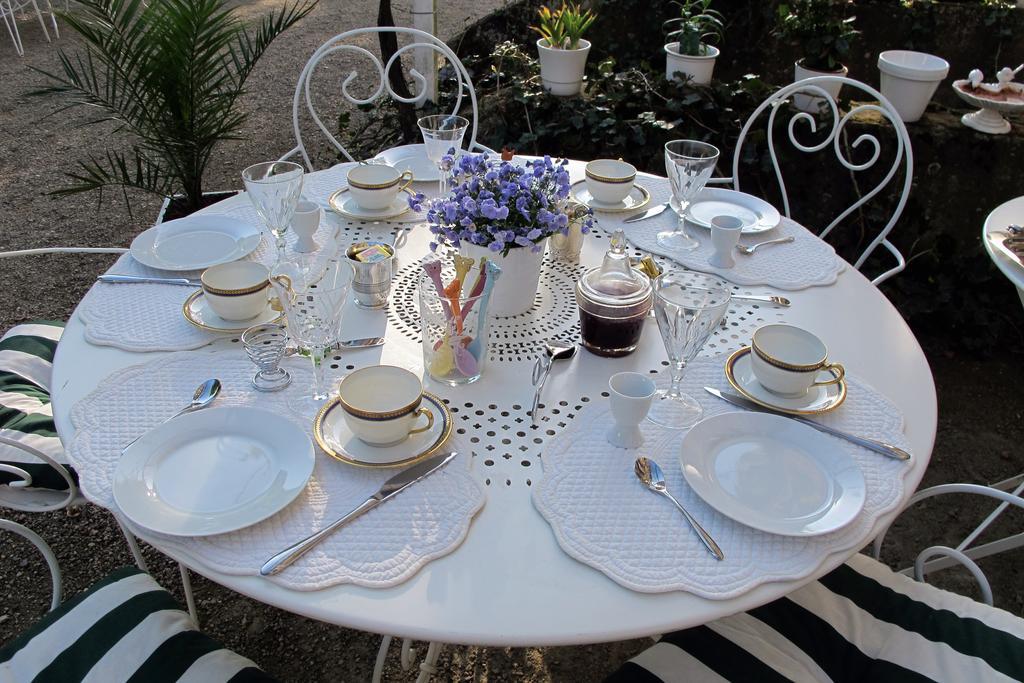 Bed and Breakfast Chateau De La Flechere Blace Екстер'єр фото